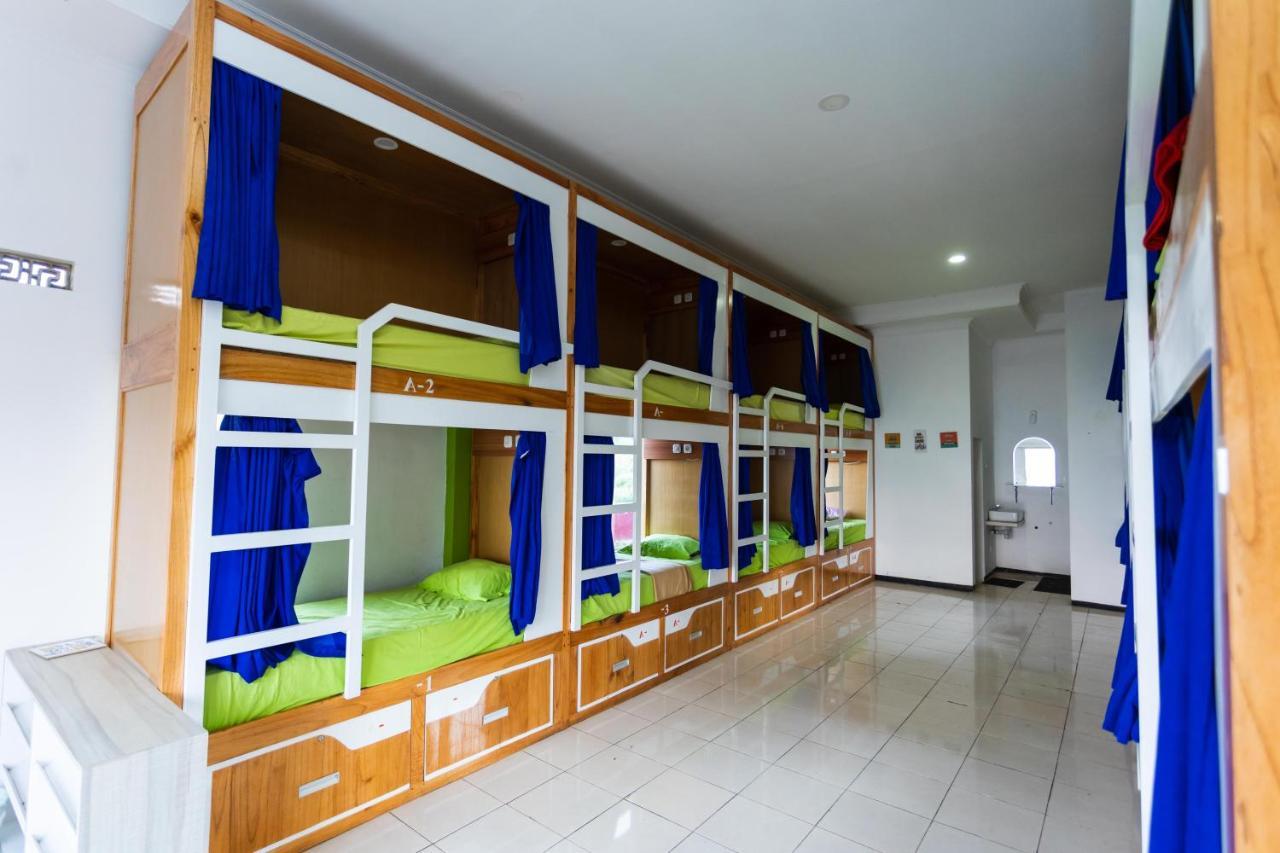Villa Panderman Indah Batu  Eksteriør billede